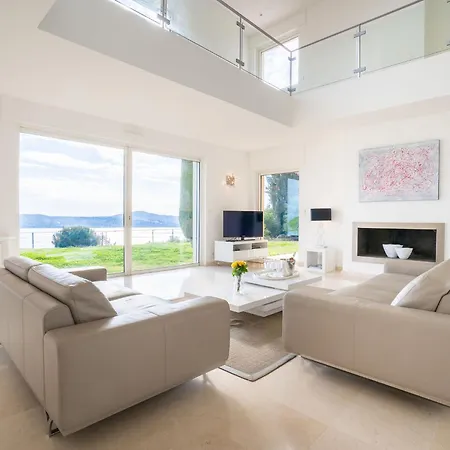 Lei Suve By Interhome Grimaud