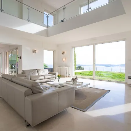 Lei Suve By Interhome * Grimaud