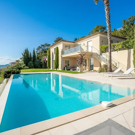 Lei Suve By Interhome غريمو